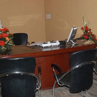 Hotel Yu Turn Sarai, Noida 5
